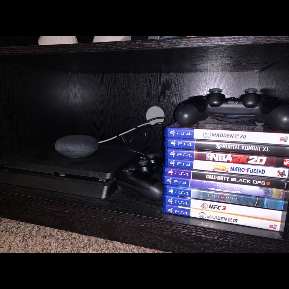 PlayStation 4 (1TB), Two Controllers + Games
